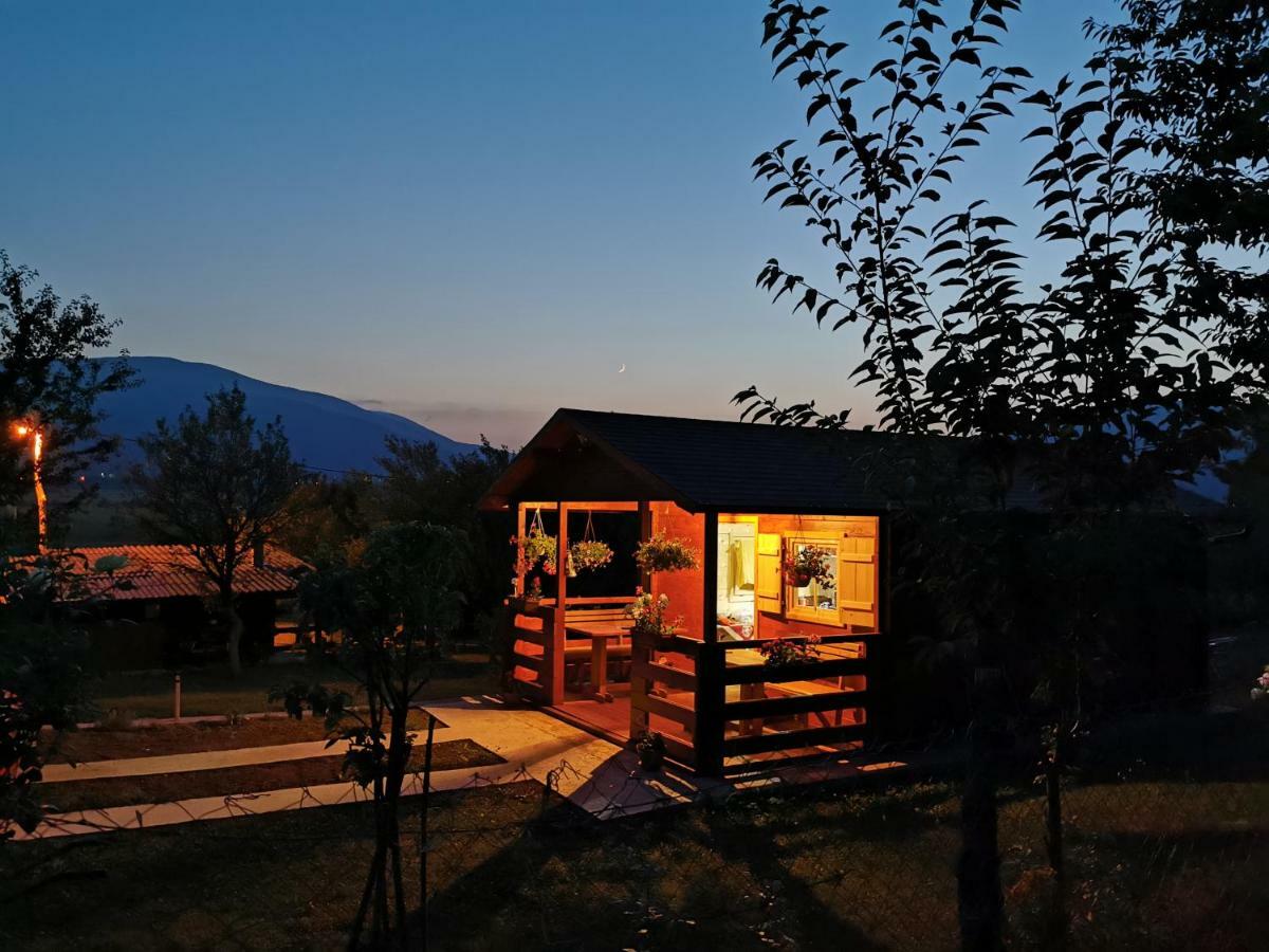 Cottage La Sierra With Jacuzzi Korenica Exterior foto